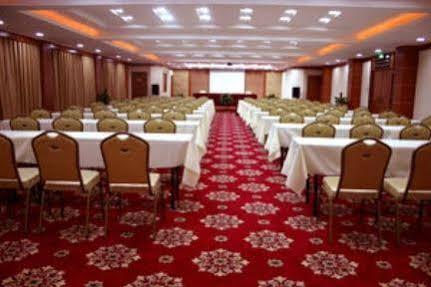 Starway Pitman Hotel Ningbo Buitenkant foto
